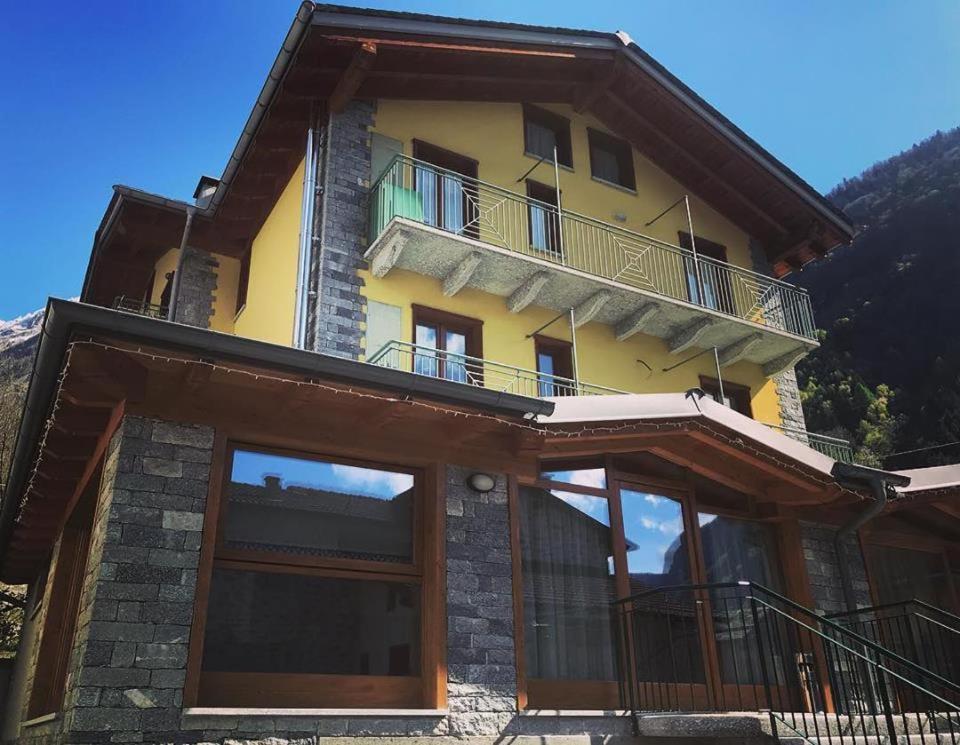 Bed and Breakfast A Fil Di Cielo Val Masino Екстер'єр фото
